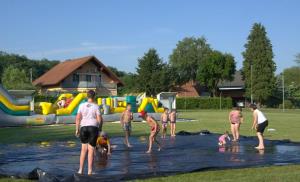 13567362_927998130645874_6862273467044725293_n