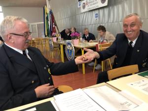 09C8034C-3B72-4709-B6BF-4697E036DE91