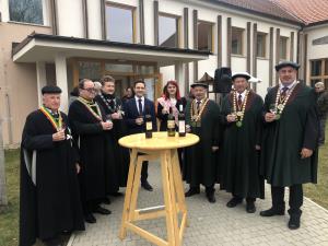 BD6B1369-1047-491D-A013-863FAD16B5DA